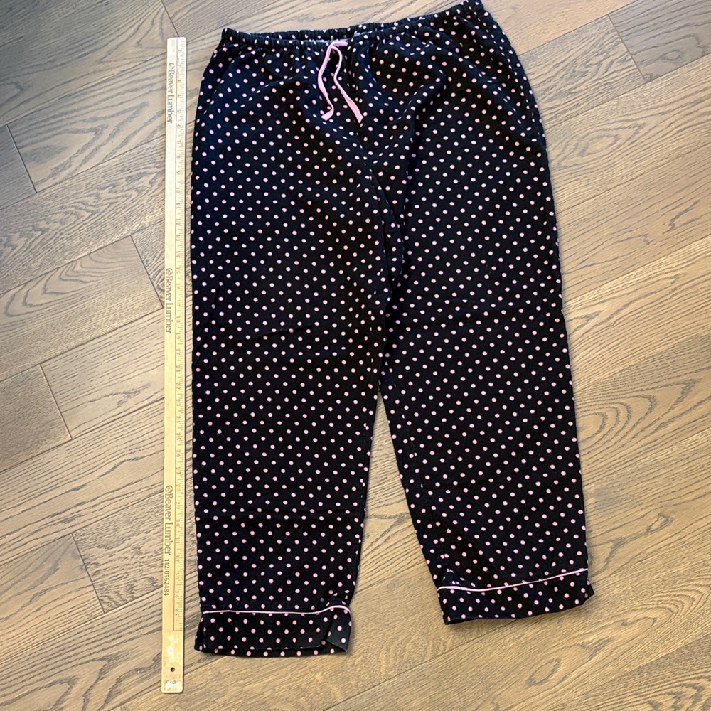 Lord & Taylor Black and Pink Polka Dot Joggers